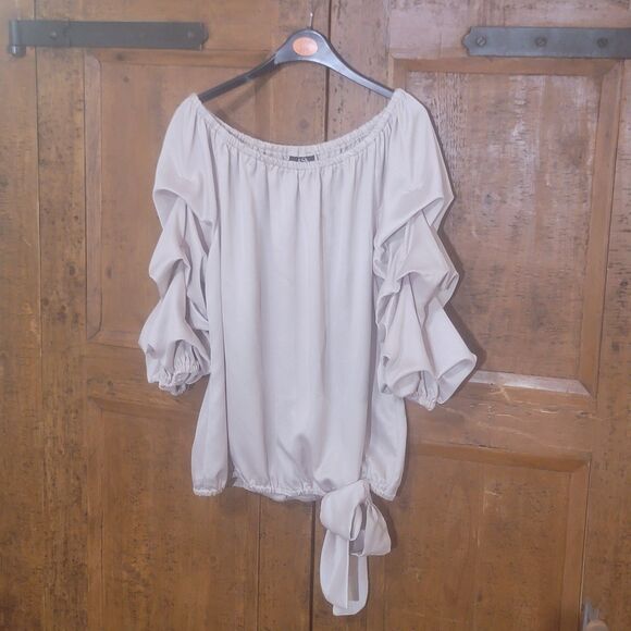 Womens MSK Nordstrom Rosy Beige Spanish Poet Style Blouse off the shoulder Puffs - Picture 4 of 11